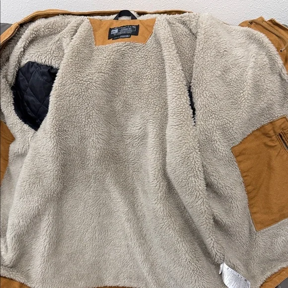 Carhartt women jacket - Picture 2 of 4